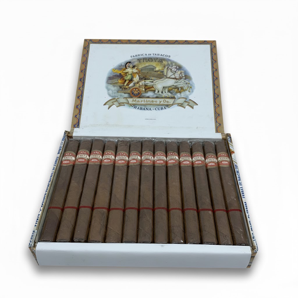 Troya Universales Vintage 2005 - Box Of 25 Cigars