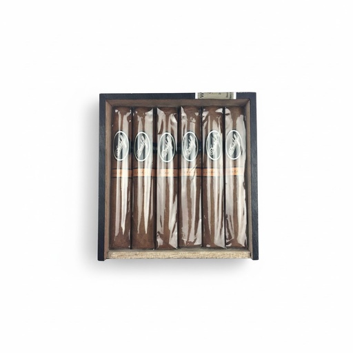 [8917] Davidoff Nicaragua Robusto - Box Of 12 Cigars
